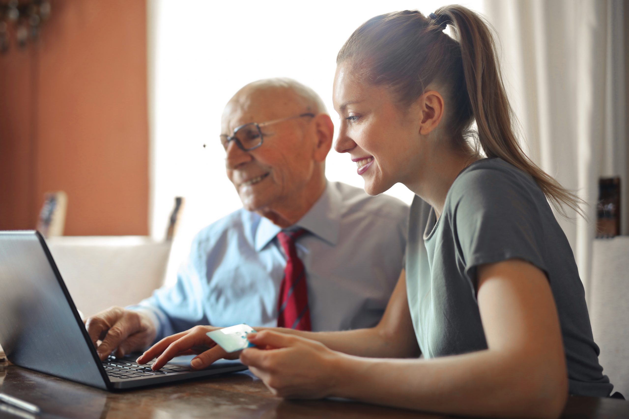 Comment devenir un juriste financier ?