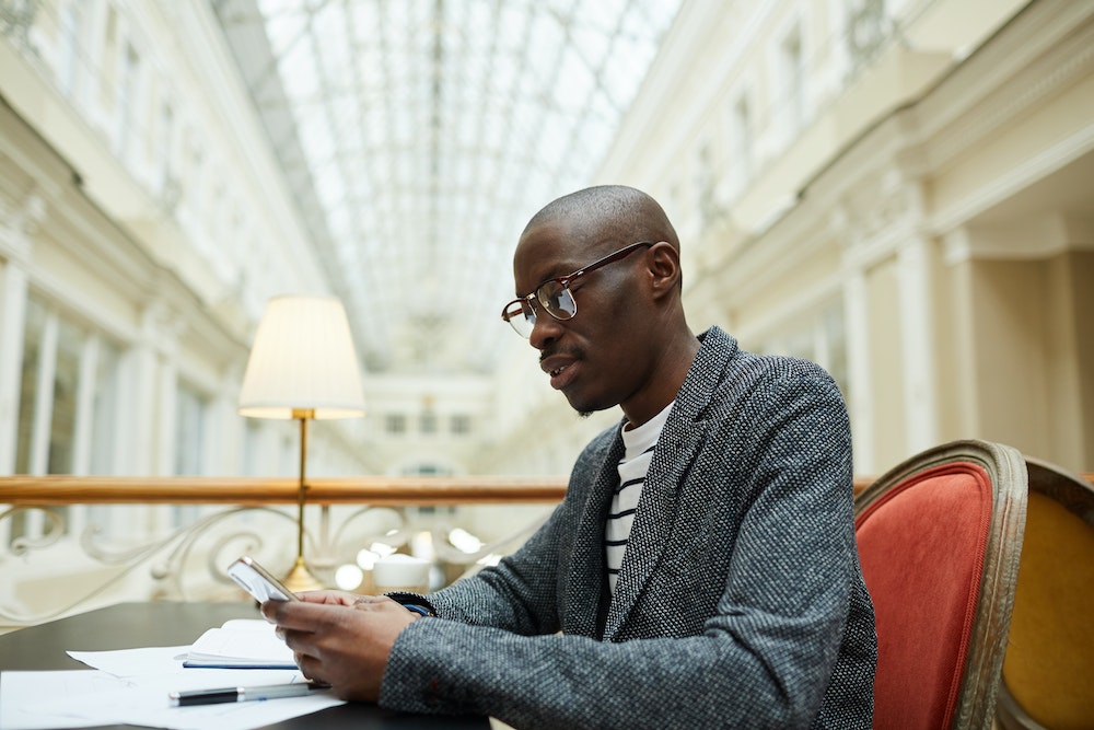 Cumuler les statuts de salarié et de micro-entrepreneur: un choix gagnant?