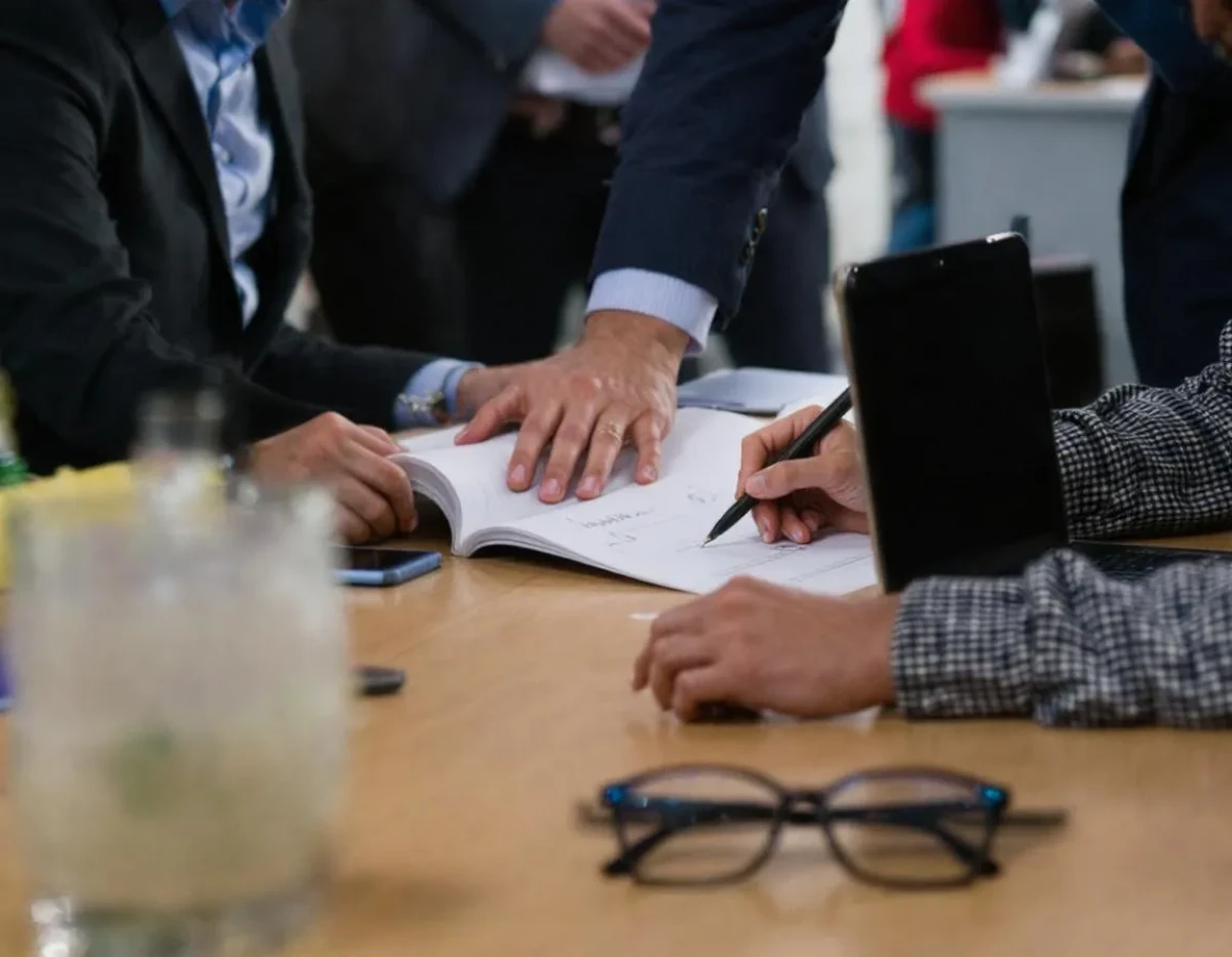 Formation de formateur : comment structurer une offre haut de gamme